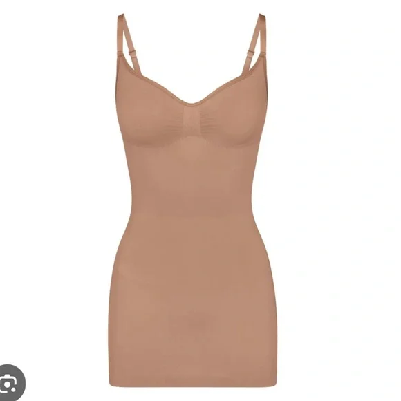 SKIMS NWOT Seamless Sculpt Dress - Sienna - Picture 3 of 4